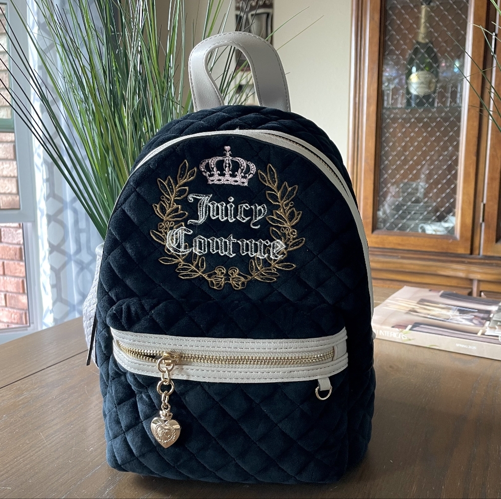 Juicy Couture 💅✨ Black Royal Moment Velour Velvet Backpack Bag Handbag ( NWT )